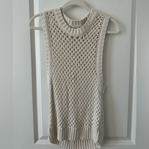 Abercrombie & Fitch crotchet sweater tank